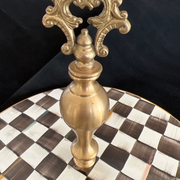 Mackenzie-Childs Courtly Check Cheese Course - Picture 4 of 10